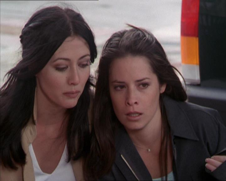 Charmed-Online-dot-217HowtoMakeAQuiltoutofAmericans1669.jpg