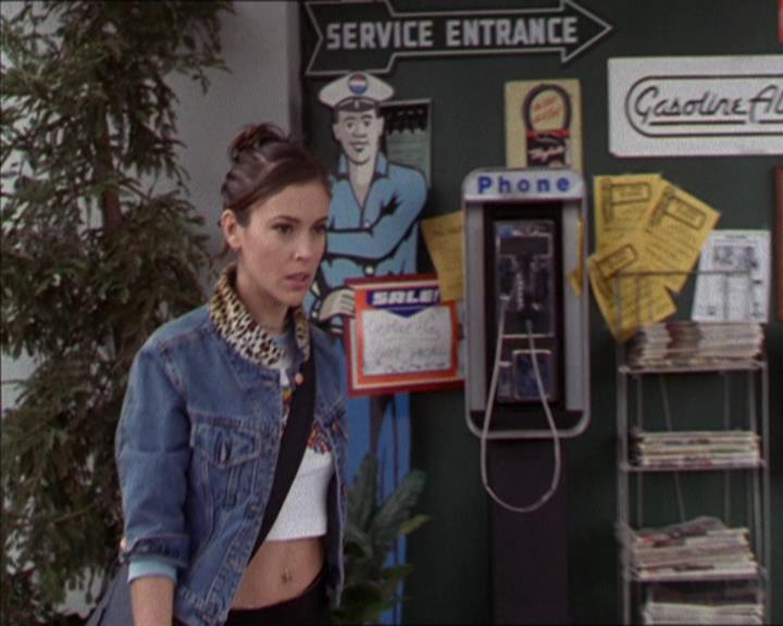 Charmed-Online-dot-217HowtoMakeAQuiltoutofAmericans1674.jpg