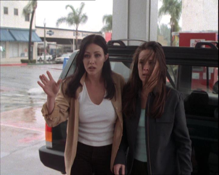 Charmed-Online-dot-217HowtoMakeAQuiltoutofAmericans1681.jpg