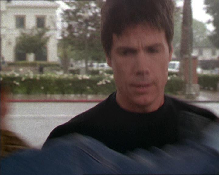 Charmed-Online-dot-217HowtoMakeAQuiltoutofAmericans1687.jpg