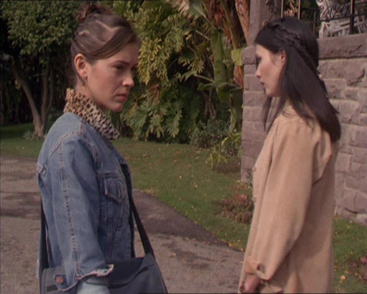 Charmed-Online-dot-217HowtoMakeAQuiltoutofAmericans1803.jpg