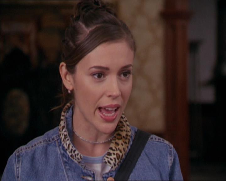 Charmed-Online-dot-217HowtoMakeAQuiltoutofAmericans1831.jpg