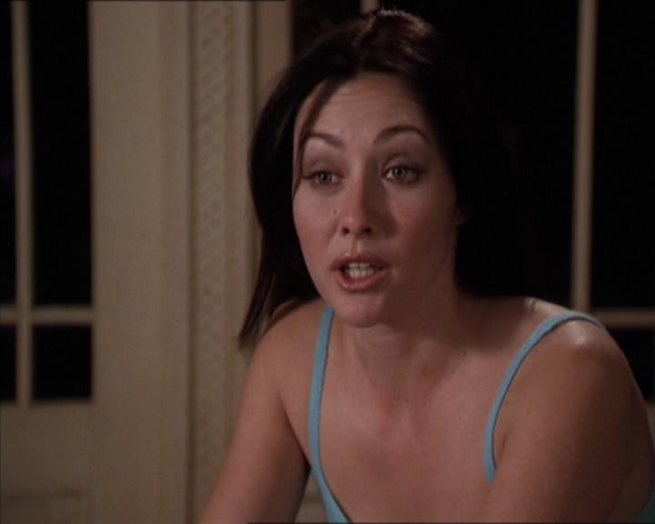 Charmed-Online-dot-217HowtoMakeAQuiltoutofAmericans2066.jpg