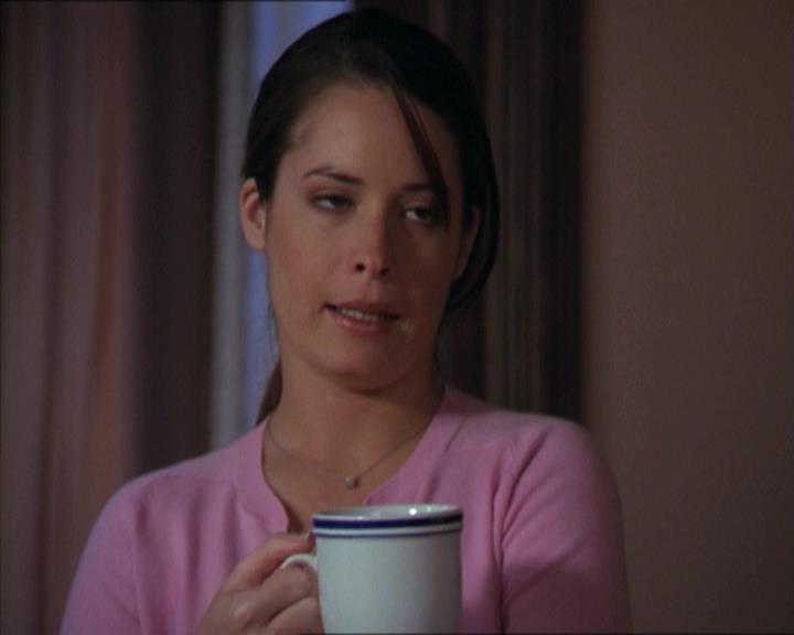 Charmed-Online-dot-218ChickFlick0023.jpg