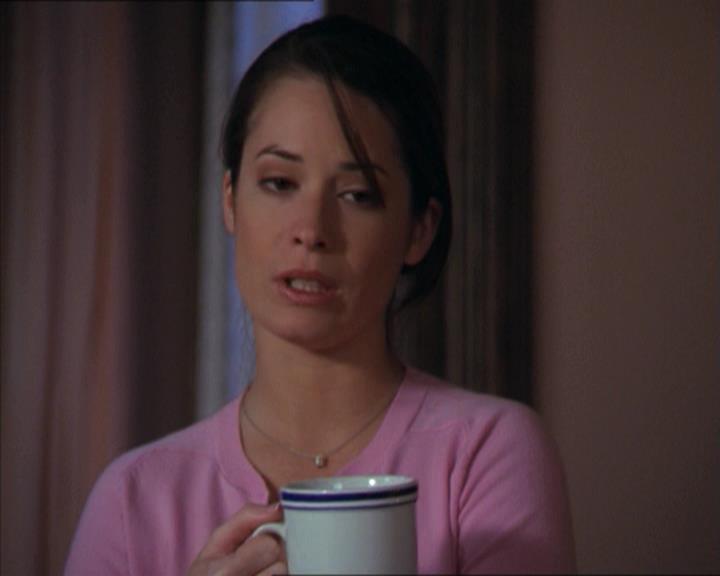 Charmed-Online-dot-218ChickFlick0030.jpg