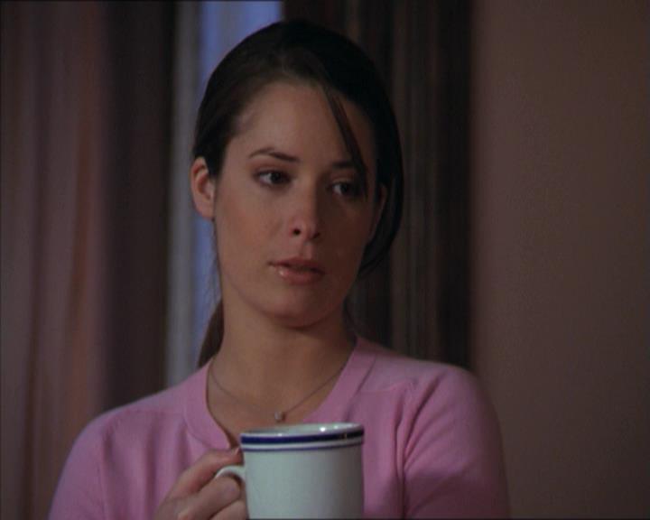 Charmed-Online-dot-218ChickFlick0037.jpg