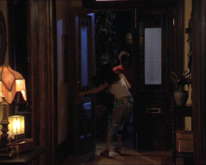 Charmed-Online-dot-218ChickFlick0134.jpg