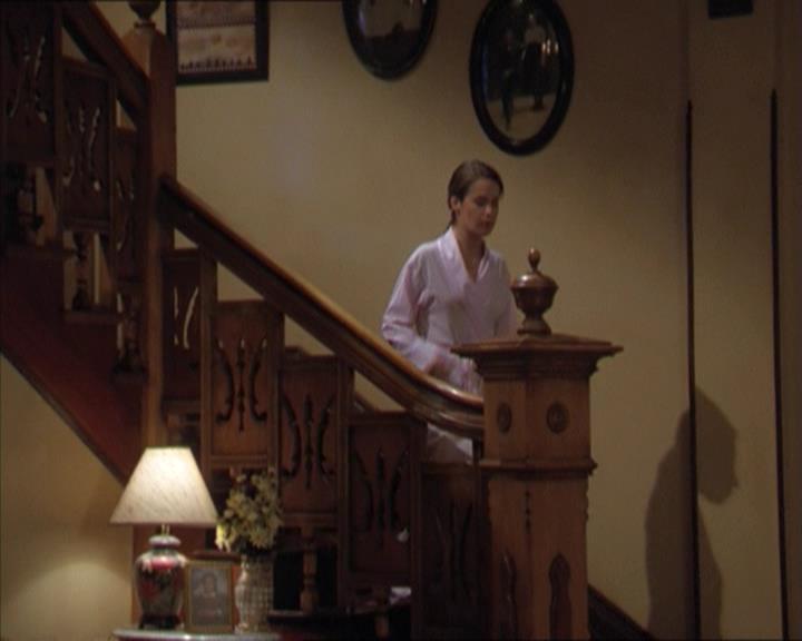 Charmed-Online-dot-218ChickFlick0136.jpg