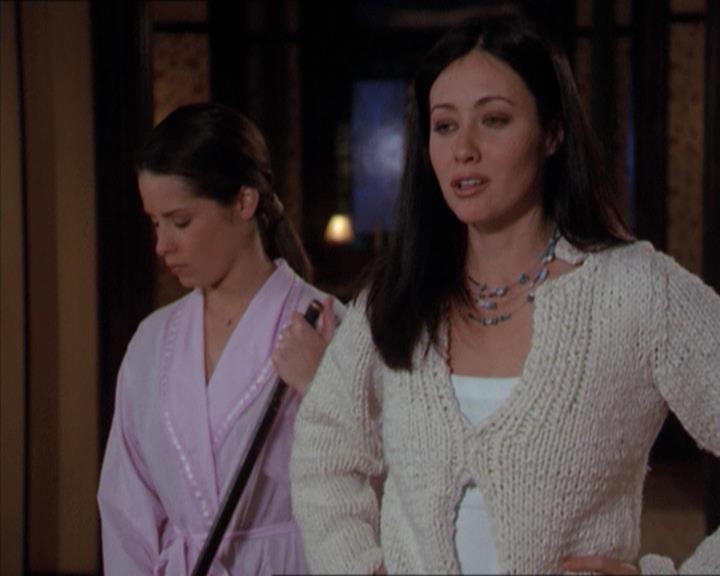 Charmed-Online-dot-218ChickFlick0313.jpg