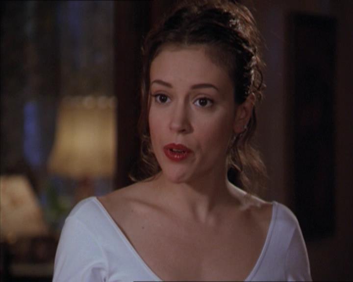 Charmed-Online-dot-218ChickFlick0341.jpg