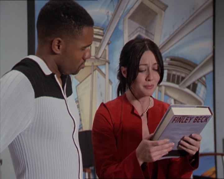 Charmed-Online-dot-218ChickFlick0569.jpg