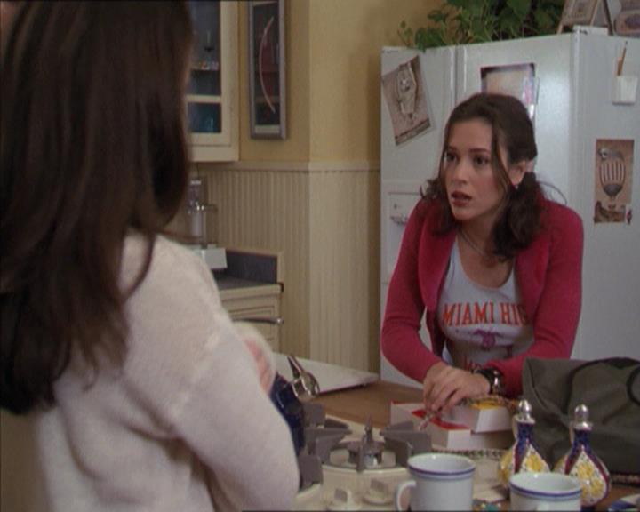 Charmed-Online-dot-218ChickFlick0696.jpg