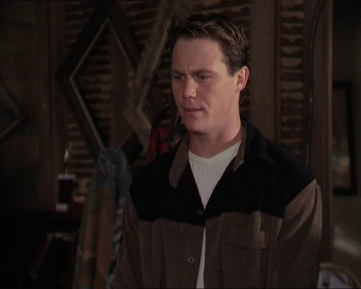 Charmed-Online-dot-218ChickFlick0859.jpg
