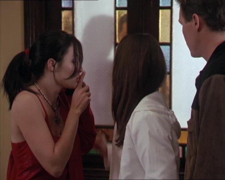 Charmed-Online-dot-218ChickFlick0960.jpg