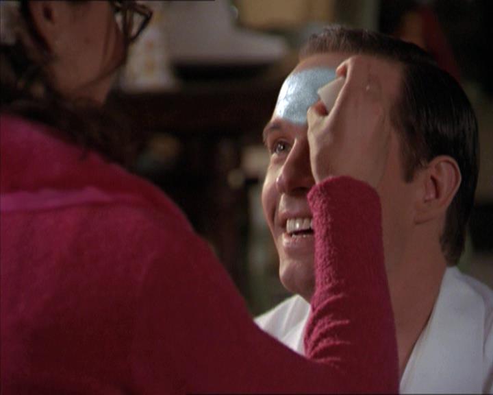 Charmed-Online-dot-218ChickFlick1087.jpg