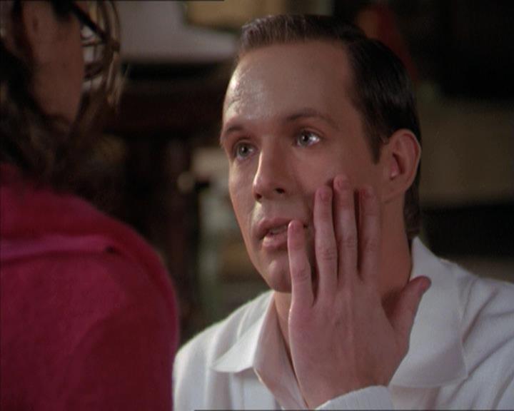 Charmed-Online-dot-218ChickFlick1182.jpg