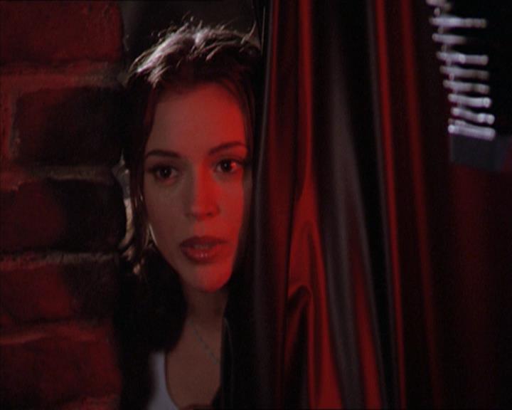 Charmed-Online-dot-218ChickFlick1307.jpg