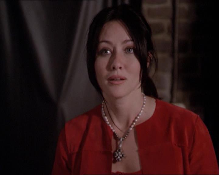 Charmed-Online-dot-218ChickFlick1350.jpg