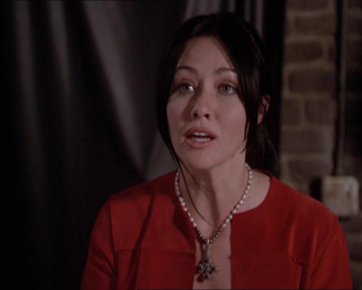 Charmed-Online-dot-218ChickFlick1356.jpg