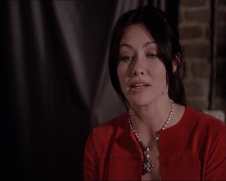 Charmed-Online-dot-218ChickFlick1357.jpg