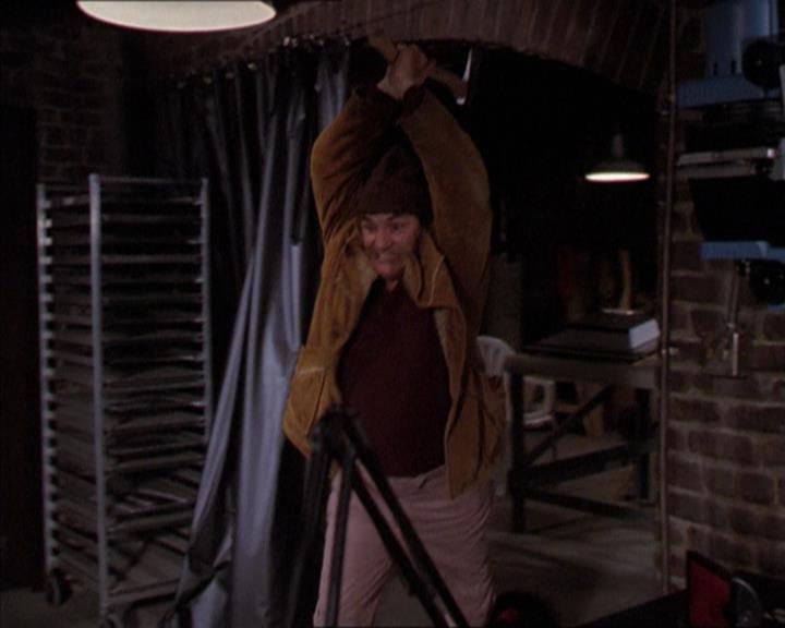 Charmed-Online-dot-218ChickFlick1464.jpg