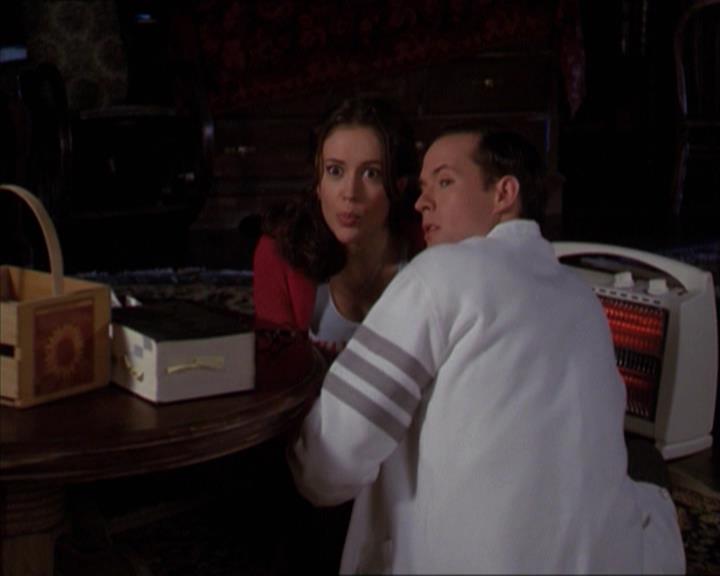 Charmed-Online-dot-218ChickFlick1489.jpg