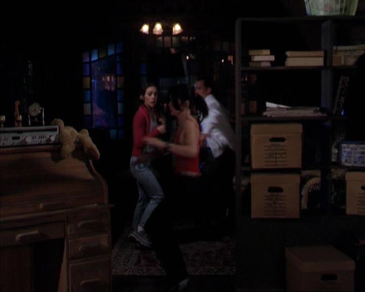 Charmed-Online-dot-218ChickFlick1504.jpg