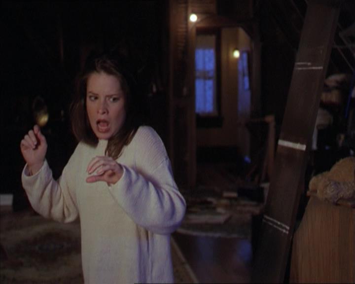 Charmed-Online-dot-218ChickFlick1546.jpg