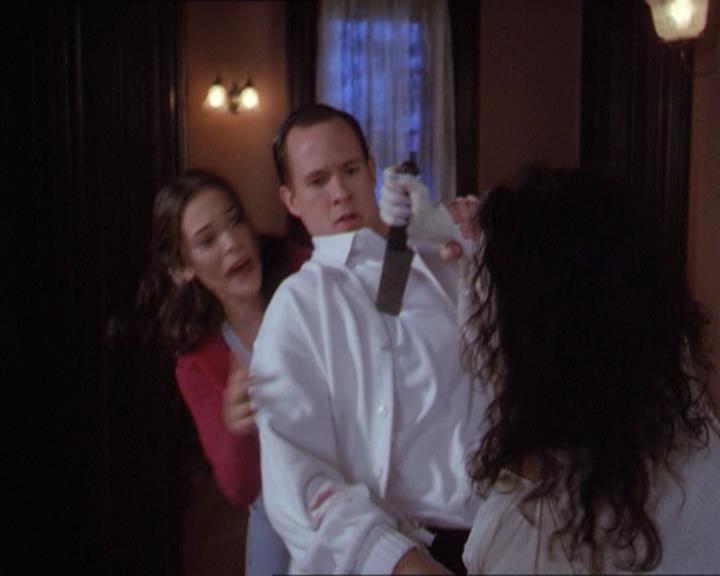 Charmed-Online-dot-218ChickFlick1587.jpg
