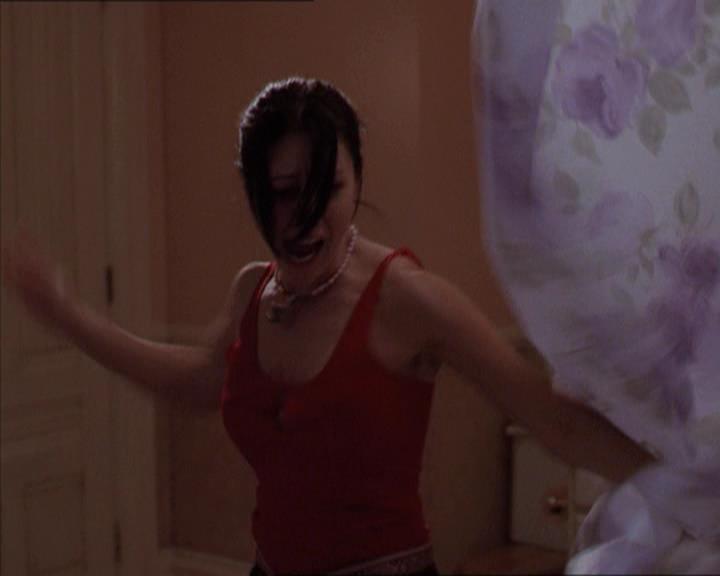 Charmed-Online-dot-218ChickFlick1623.jpg