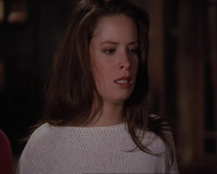 Charmed-Online-dot-218ChickFlick1735.jpg