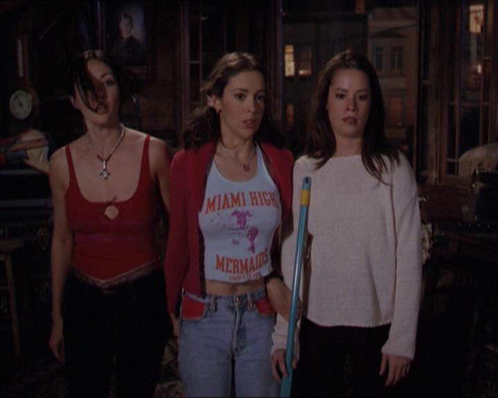 Charmed-Online-dot-218ChickFlick1742.jpg
