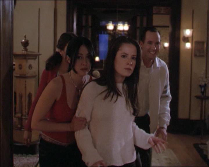 Charmed-Online-dot-218ChickFlick1779.jpg