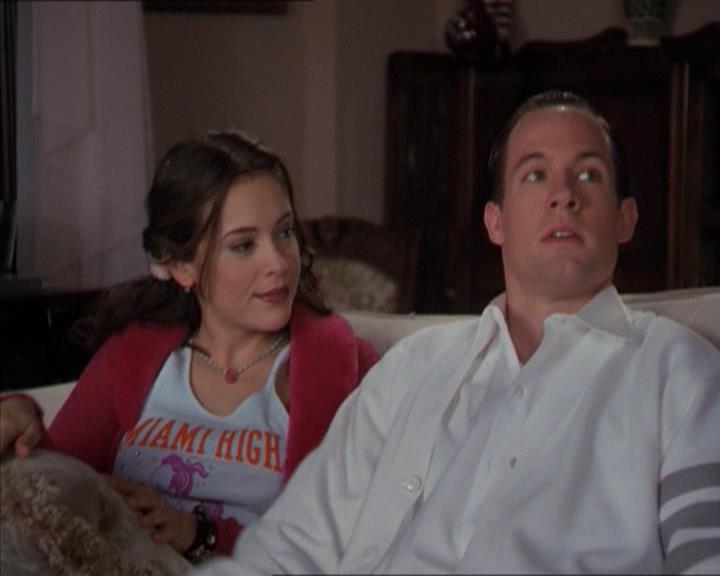 Charmed-Online-dot-218ChickFlick1804.jpg