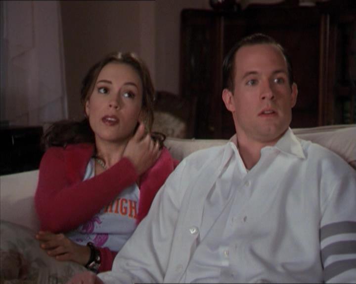 Charmed-Online-dot-218ChickFlick1806.jpg