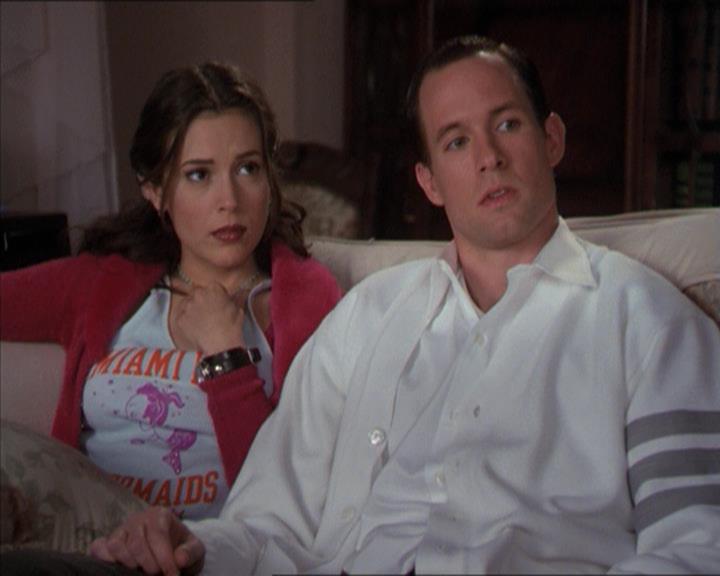 Charmed-Online-dot-218ChickFlick1852.jpg