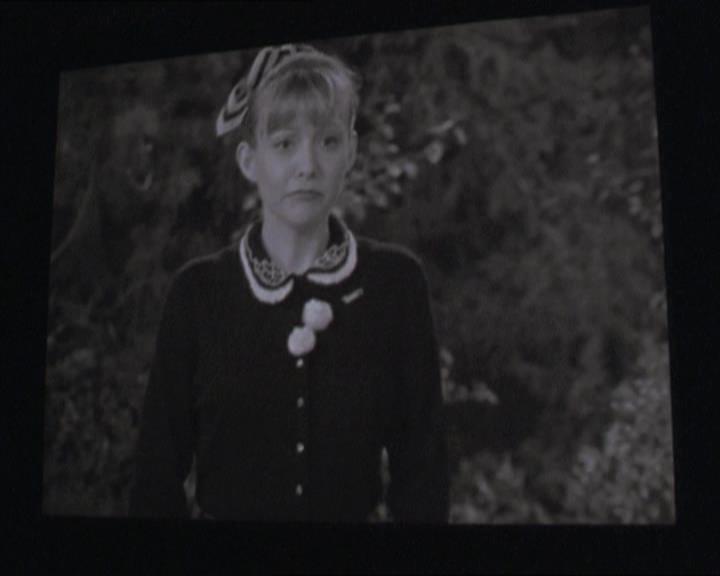Charmed-Online-dot-218ChickFlick1931.jpg