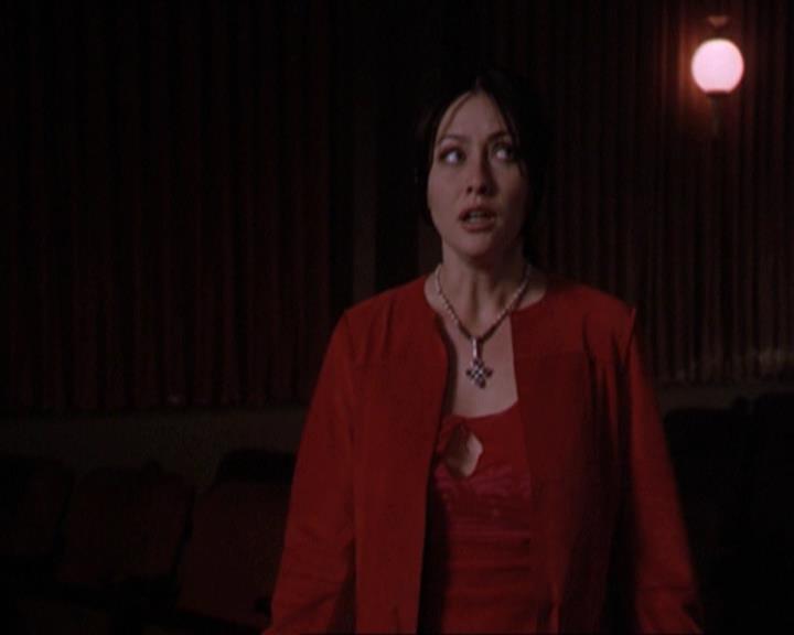 Charmed-Online-dot-218ChickFlick2033.jpg