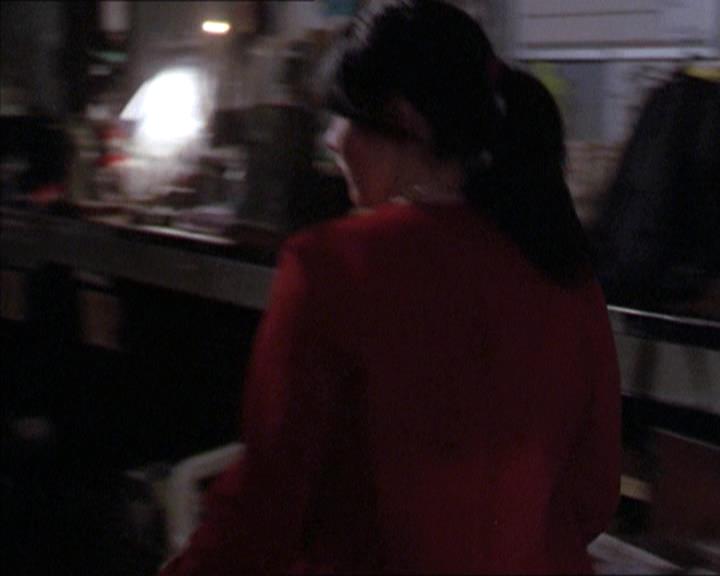 Charmed-Online-dot-218ChickFlick2047.jpg