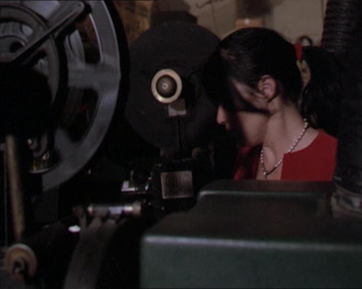 Charmed-Online-dot-218ChickFlick2051.jpg