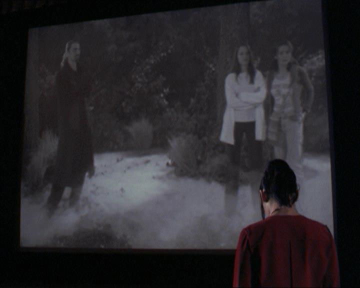 Charmed-Online-dot-218ChickFlick2071.jpg