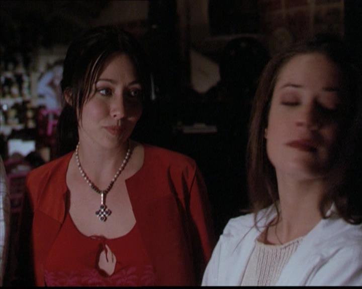 Charmed-Online-dot-218ChickFlick2144.jpg