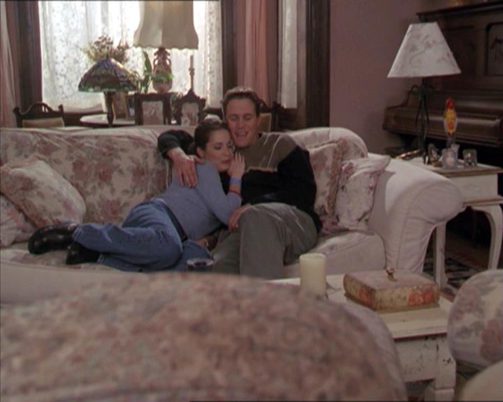 Charmed-Online-dot-218ChickFlick2206.jpg