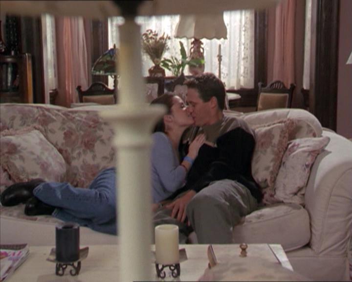 Charmed-Online-dot-218ChickFlick2213.jpg