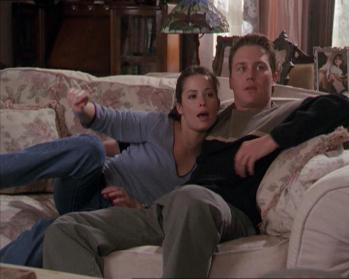 Charmed-Online-dot-218ChickFlick2241.jpg