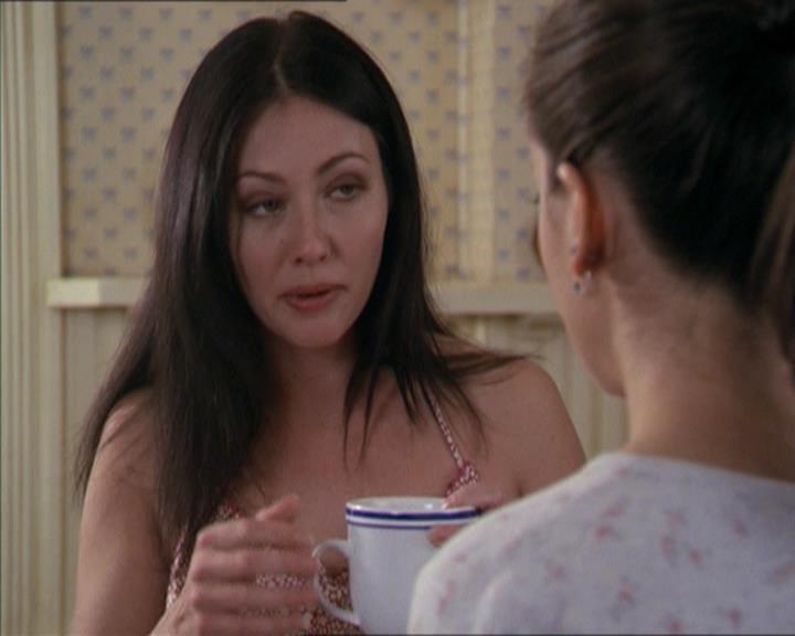 Charmed-Online-dot-220AstralMonkeys0102.jpg