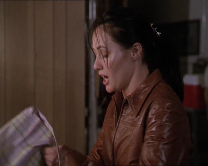 Charmed-Online-dot-220AstralMonkeys0440.jpg