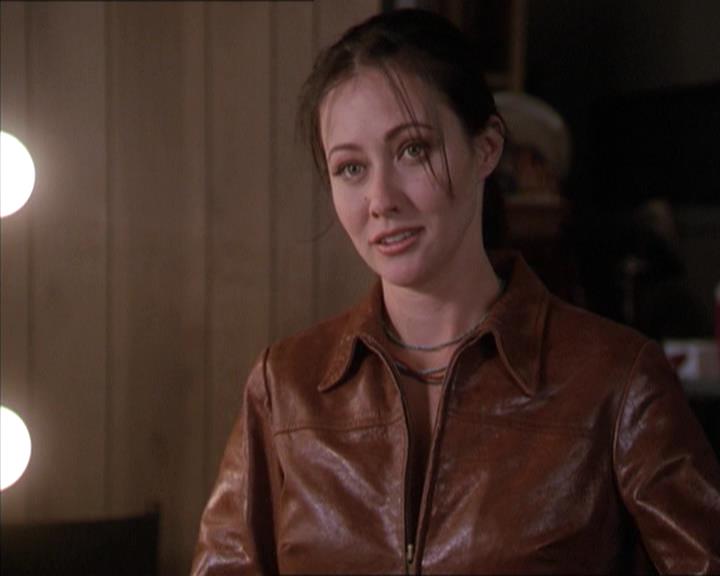 Charmed-Online-dot-220AstralMonkeys0479.jpg