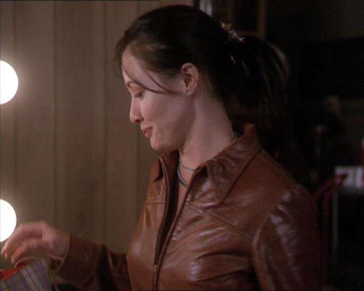Charmed-Online-dot-220AstralMonkeys0499.jpg