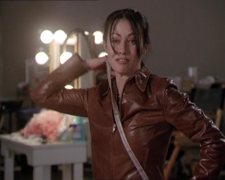 Charmed-Online-dot-220AstralMonkeys0676.jpg Charmed-Online-dot-220AstralMonkeys0676.jpg